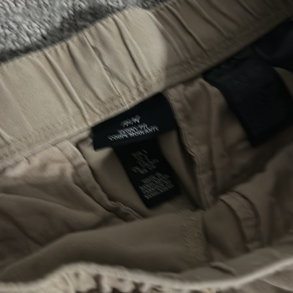 H&M Men’s skinny Cargo Pant. - Picture 2 of 2